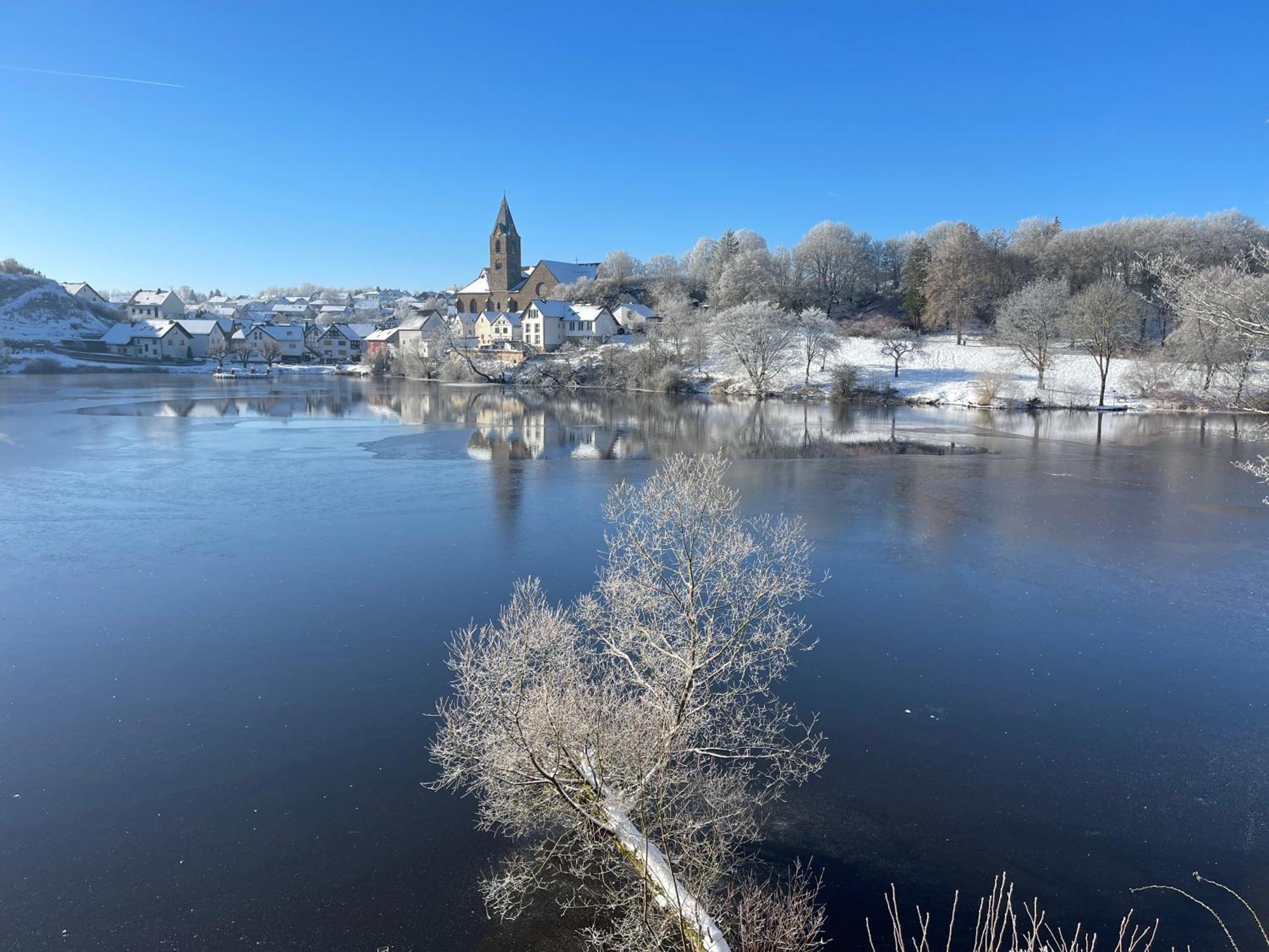 Ferienwohnungen Eifelstuben Mit Charme - Am See, Nahe Burg Ulmen Экстерьер фото
